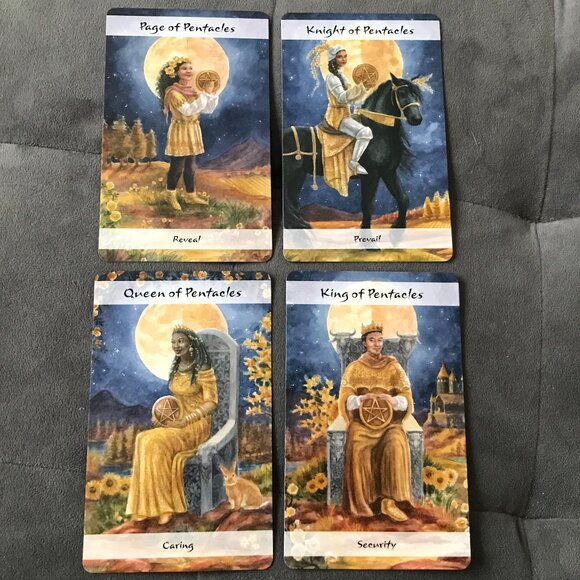 Lunar Tarot NEW Jayne Wallace - Picture 8 of 9